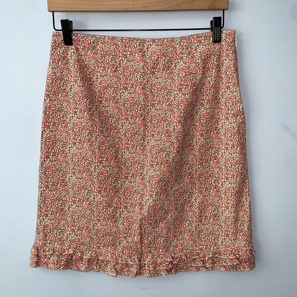 American eagle ditzy Floral Pink cream Green Skirt ruffle hem size 4 cotton Y2K